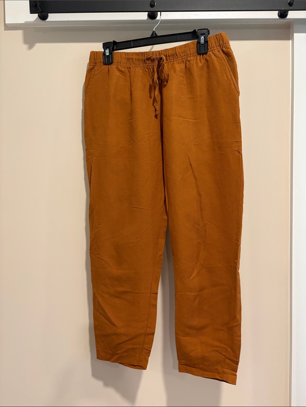 Cotton Drawstring Pants in Rust Brown